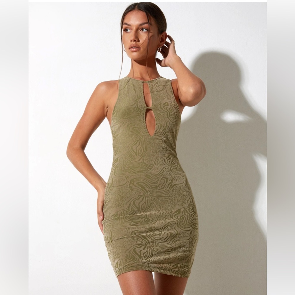 ALANNAH MINI BODYCON DRESS IN MIXED ANIMAL FLOCK- OLIVE